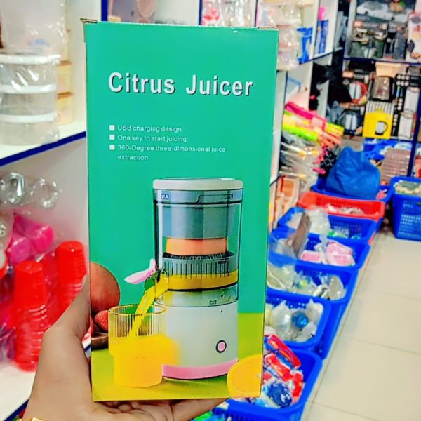 Citrus juicer