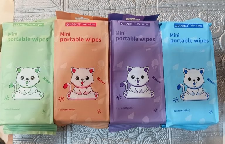 Cute Mini Portable Cleaning Wipes Packet